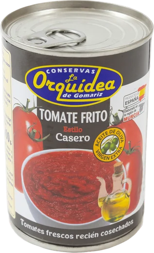 Can of home-style tomato sauce